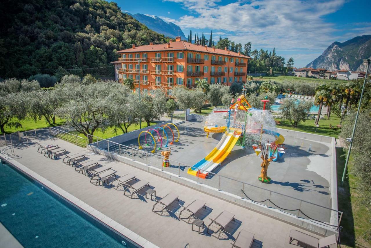 Residence Filanda Riva del Garda Eksteriør bilde